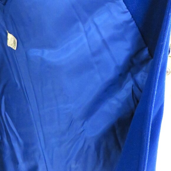 VINTAGE 1980's WOMEN'S FULL LENGTH WIDE (OVERSIZED) WOOL/NYLON WINTER SWING COAT - Picture 9 of 12